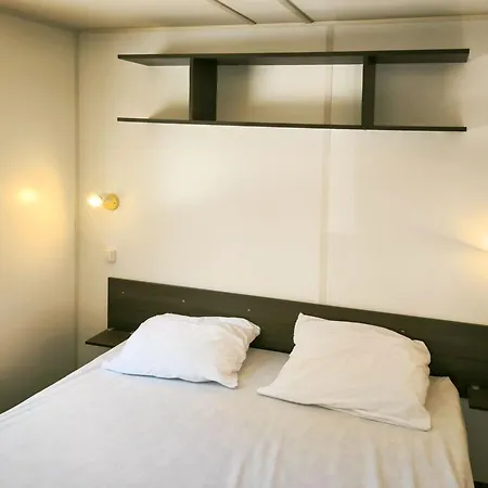 Mobil-home Avec Clim - 4 Pers. - Api-1-52-2620 *