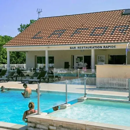 Mobil-home Avec Clim - 4 Pers. - Api-1-52-2620 * Arrigny